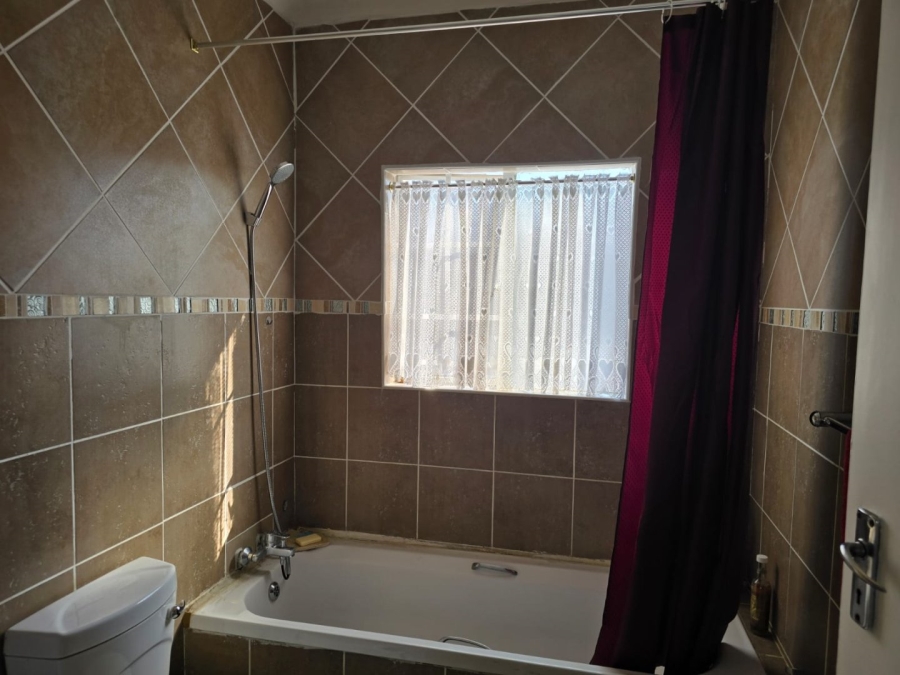To Let 2 Bedroom Property for Rent in Rynfield Gauteng