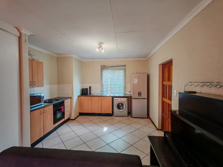 2 Bedroom Property for Sale in Willowbrook Gauteng