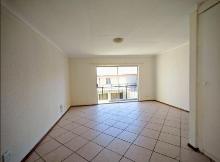 2 Bedroom Property for Sale in Willowbrook Gauteng