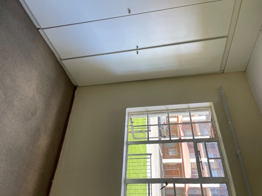 To Let 2 Bedroom Property for Rent in Comet Gauteng