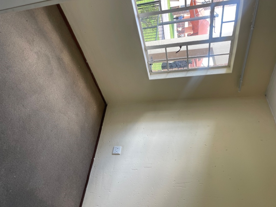 To Let 2 Bedroom Property for Rent in Comet Gauteng