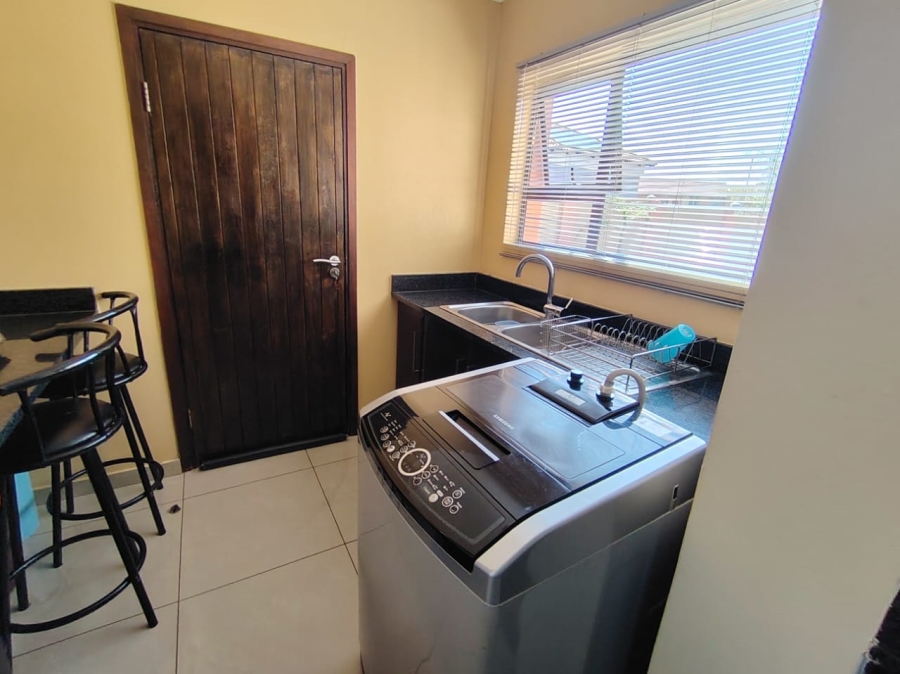 To Let 4 Bedroom Property for Rent in Stone Ridge Gauteng