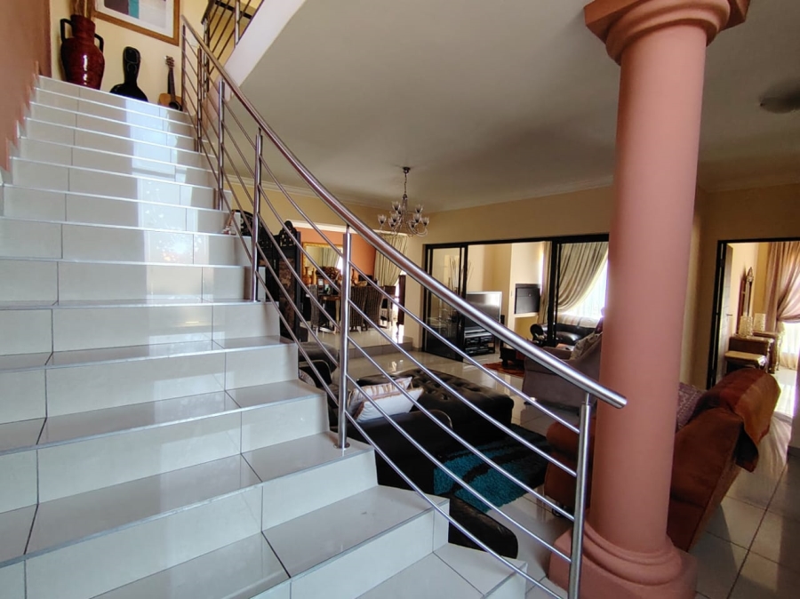 To Let 4 Bedroom Property for Rent in Stone Ridge Gauteng