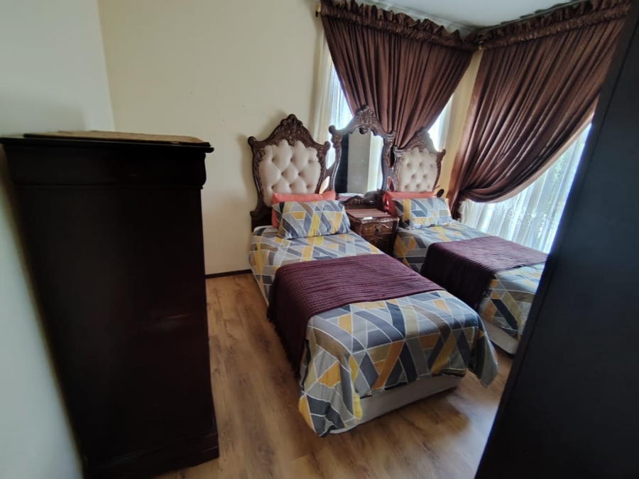 To Let 4 Bedroom Property for Rent in Stone Ridge Gauteng