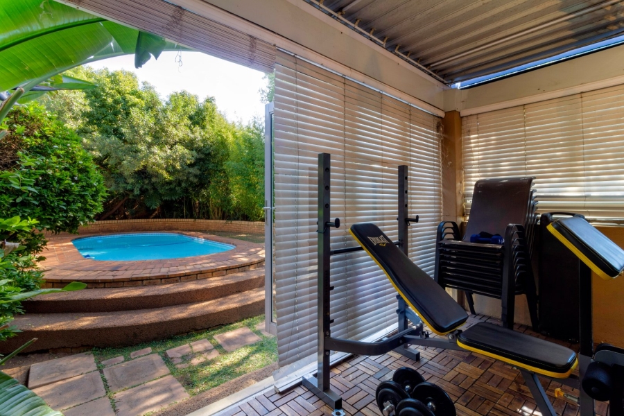 3 Bedroom Property for Sale in Northwold Gardens Gauteng