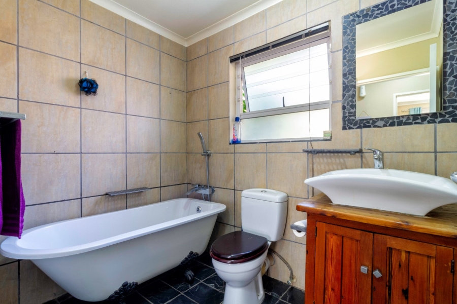 3 Bedroom Property for Sale in Northwold Gardens Gauteng