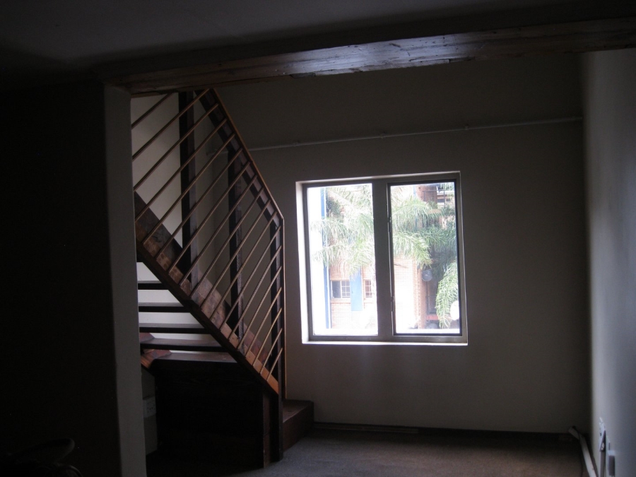 To Let 1 Bedroom Property for Rent in Riviera Gauteng