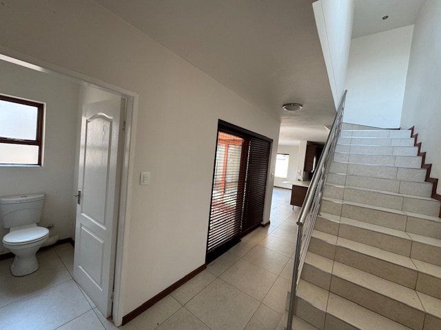 3 Bedroom Property for Sale in Candlewoods Country Estate Gauteng
