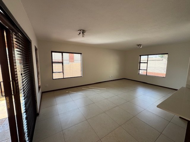 3 Bedroom Property for Sale in Candlewoods Country Estate Gauteng