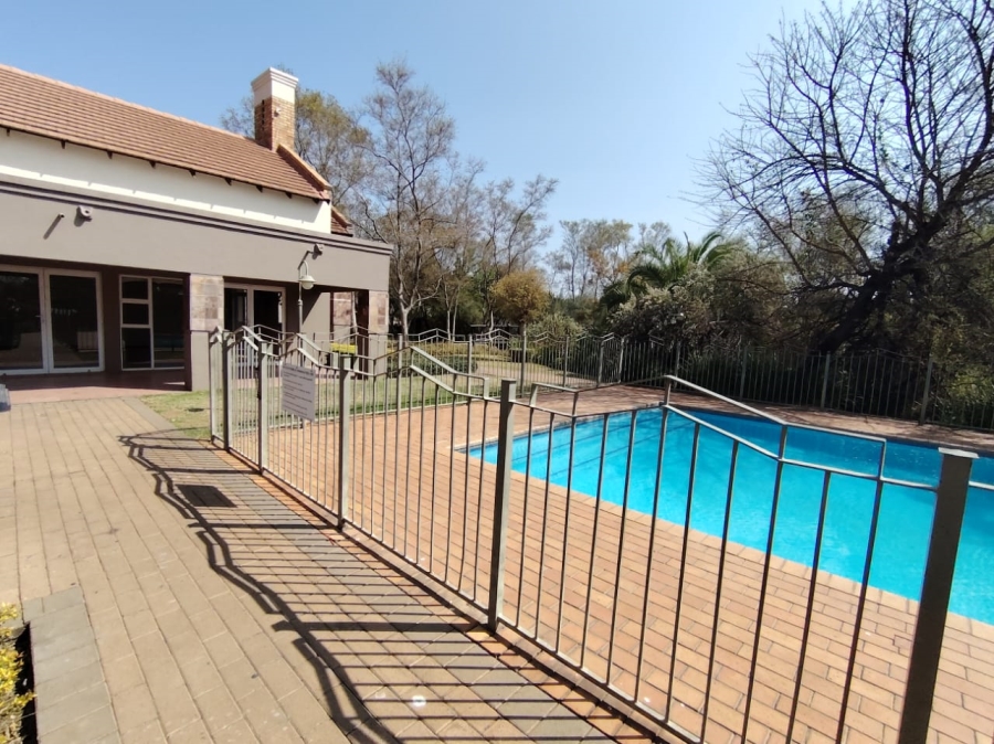 4 Bedroom Property for Sale in Stone Ridge Gauteng