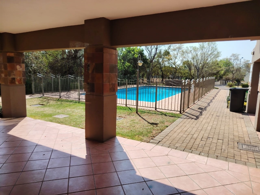 4 Bedroom Property for Sale in Stone Ridge Gauteng