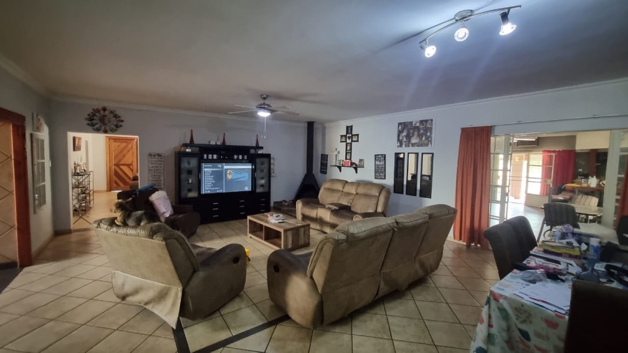 Commercial Property for Sale in Kameeldrift West Gauteng