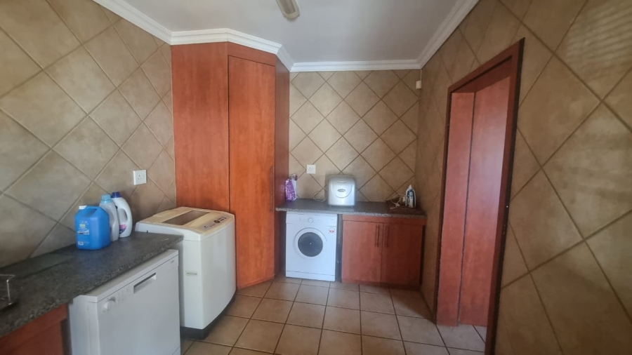 Commercial Property for Sale in Kameeldrift West Gauteng
