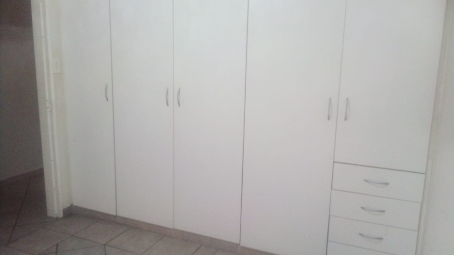 To Let 3 Bedroom Property for Rent in Kensington Gauteng