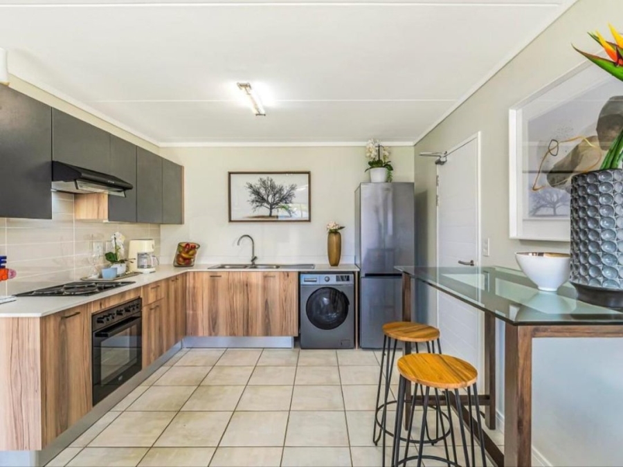 3 Bedroom Property for Sale in Crystal Park Gauteng