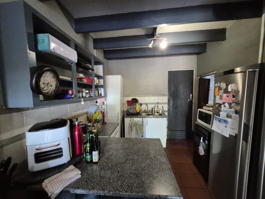 To Let 2 Bedroom Property for Rent in The Reeds Gauteng