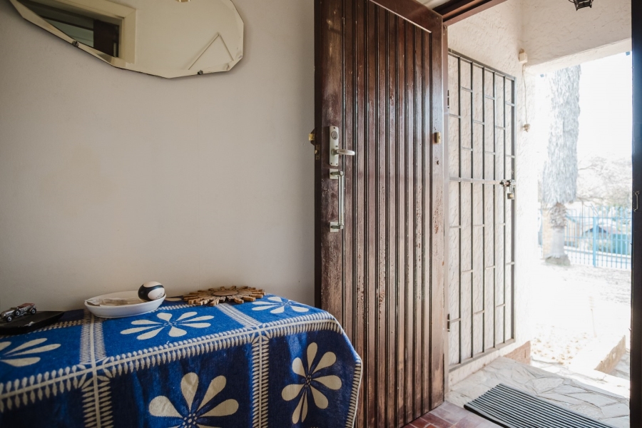 3 Bedroom Property for Sale in Mondeor Gauteng