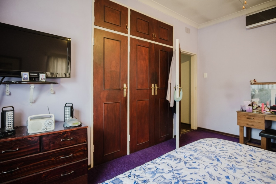 3 Bedroom Property for Sale in Mondeor Gauteng