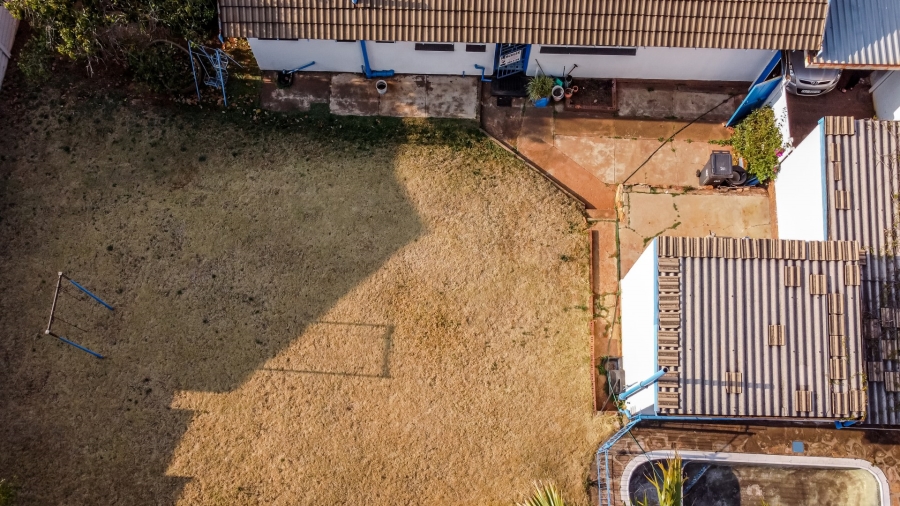 3 Bedroom Property for Sale in Mondeor Gauteng