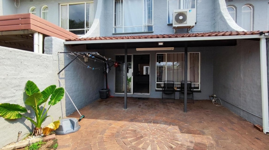 2 Bedroom Property for Sale in Kempton Park Ah Gauteng