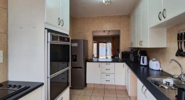 2 Bedroom Property for Sale in Kempton Park Ah Gauteng