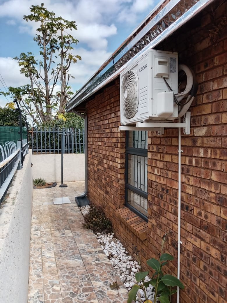  Bedroom Property for Sale in Soshanguve VV Gauteng