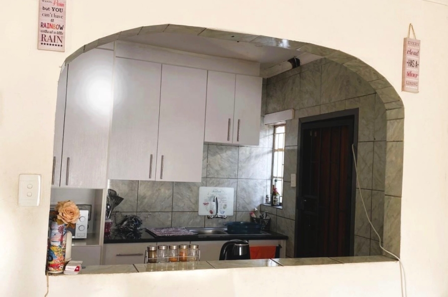  Bedroom Property for Sale in Elandspoort Gauteng