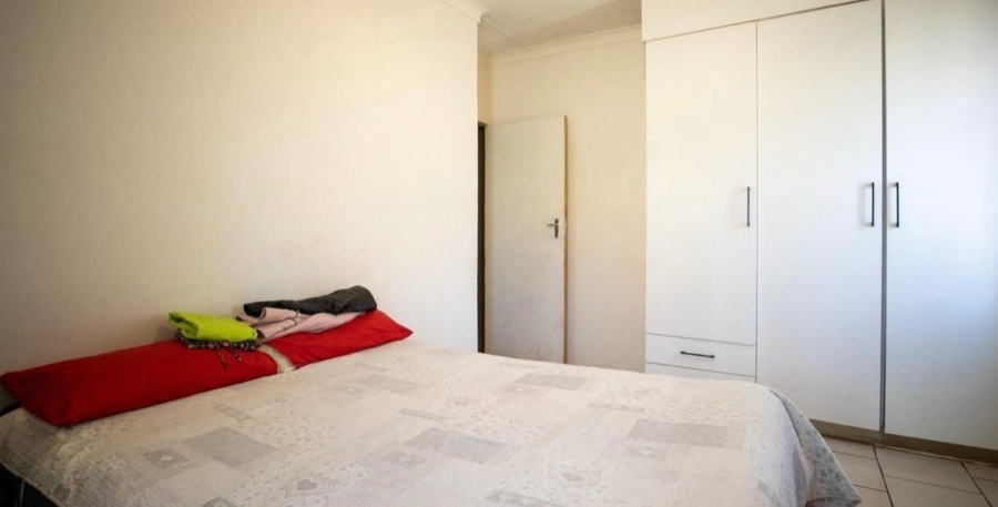  Bedroom Property for Sale in Elandspoort Gauteng