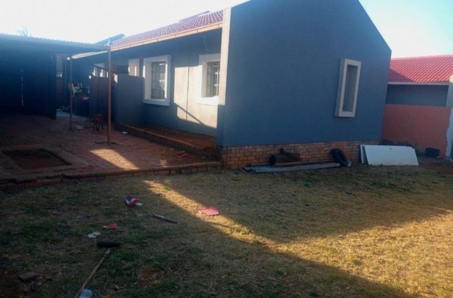  Bedroom Property for Sale in Elandspoort Gauteng