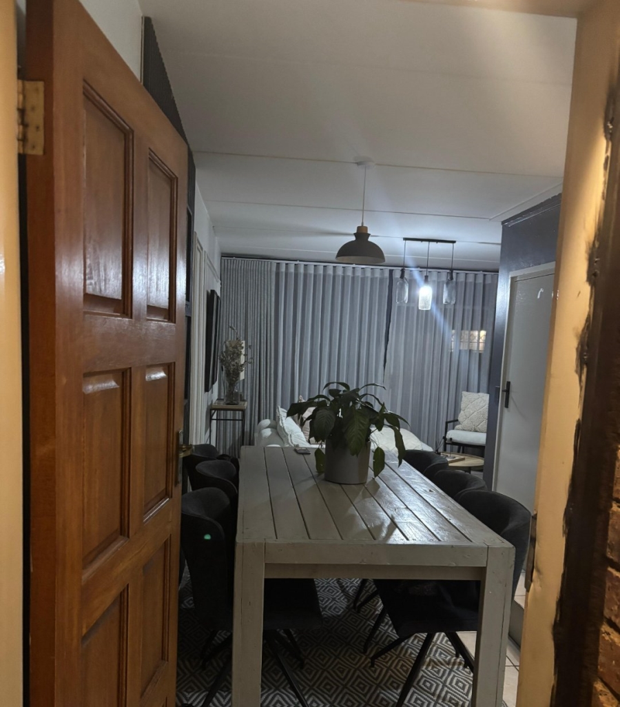 2 Bedroom Property for Sale in Fairlead Gauteng