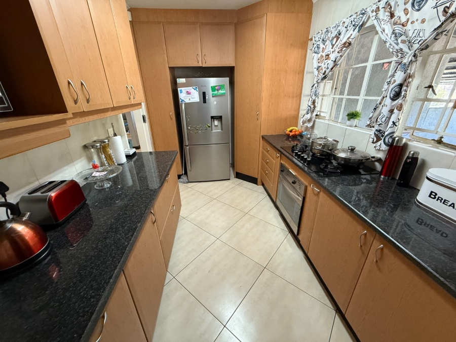 3 Bedroom Property for Sale in Doringkloof Gauteng