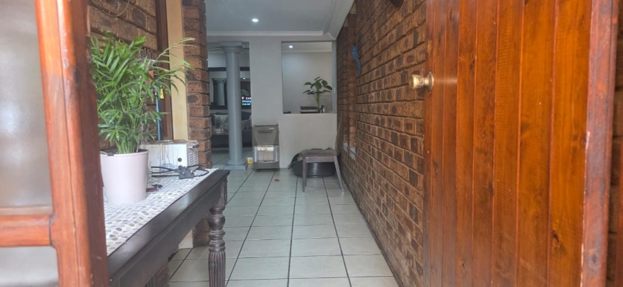 2 Bedroom Property for Sale in Boksburg North Gauteng