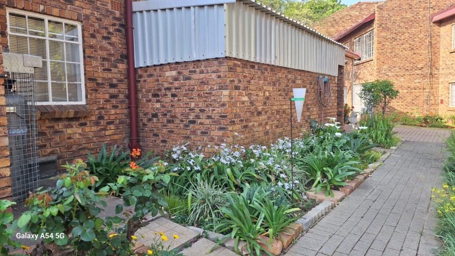 2 Bedroom Property for Sale in Sunair Park Gauteng