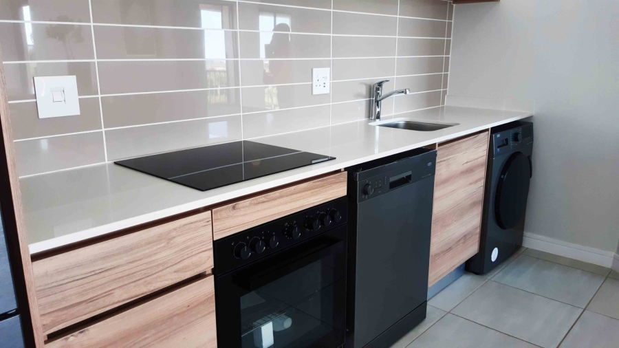 To Let 1 Bedroom Property for Rent in Waterfall Gauteng