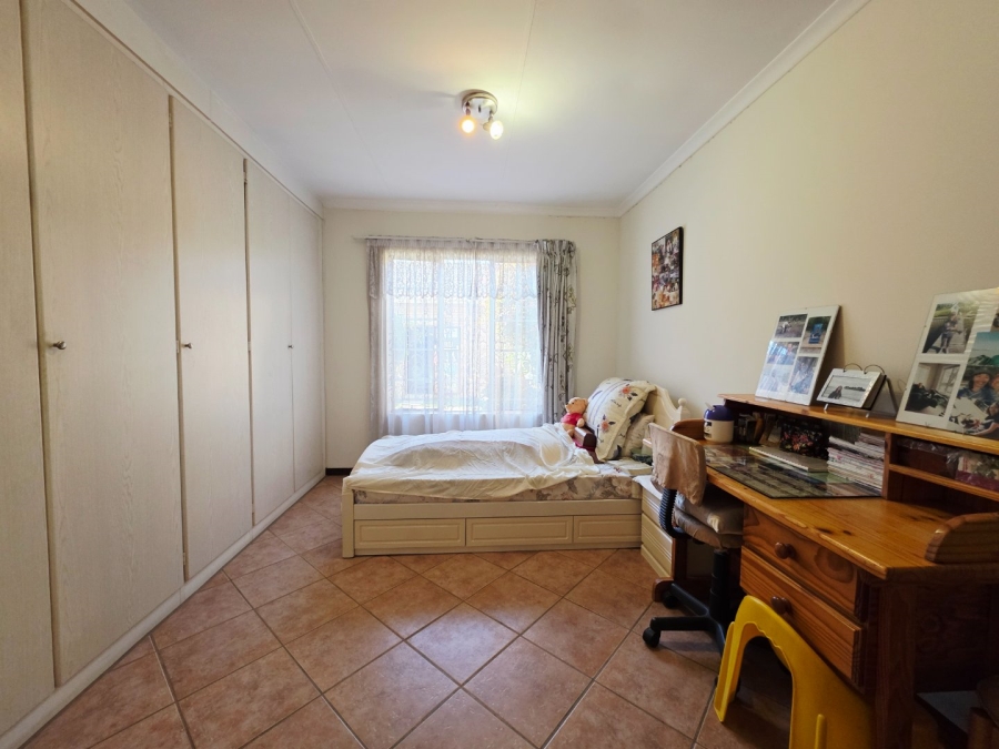 2 Bedroom Property for Sale in Equestria Gauteng