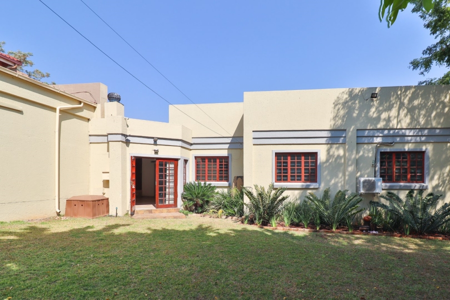 3 Bedroom Property for Sale in Faerie Glen Gauteng