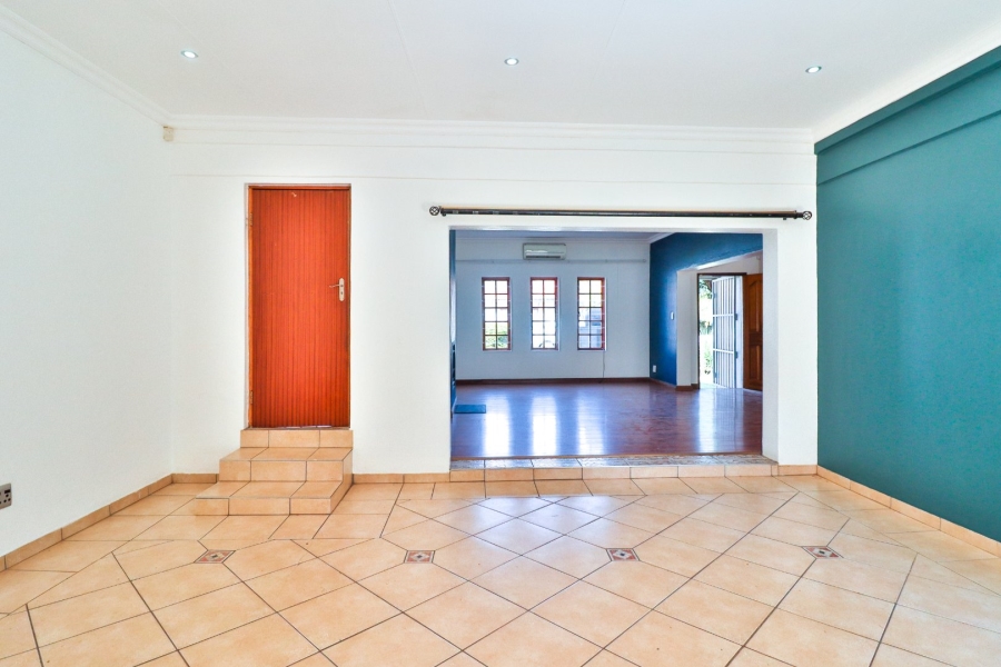 3 Bedroom Property for Sale in Faerie Glen Gauteng