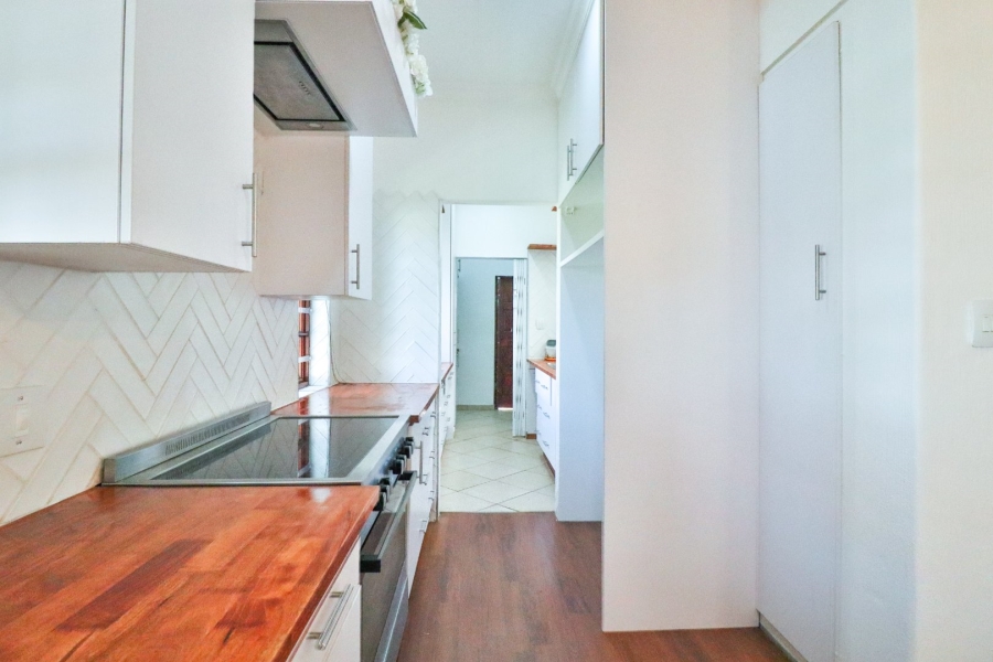 3 Bedroom Property for Sale in Faerie Glen Gauteng