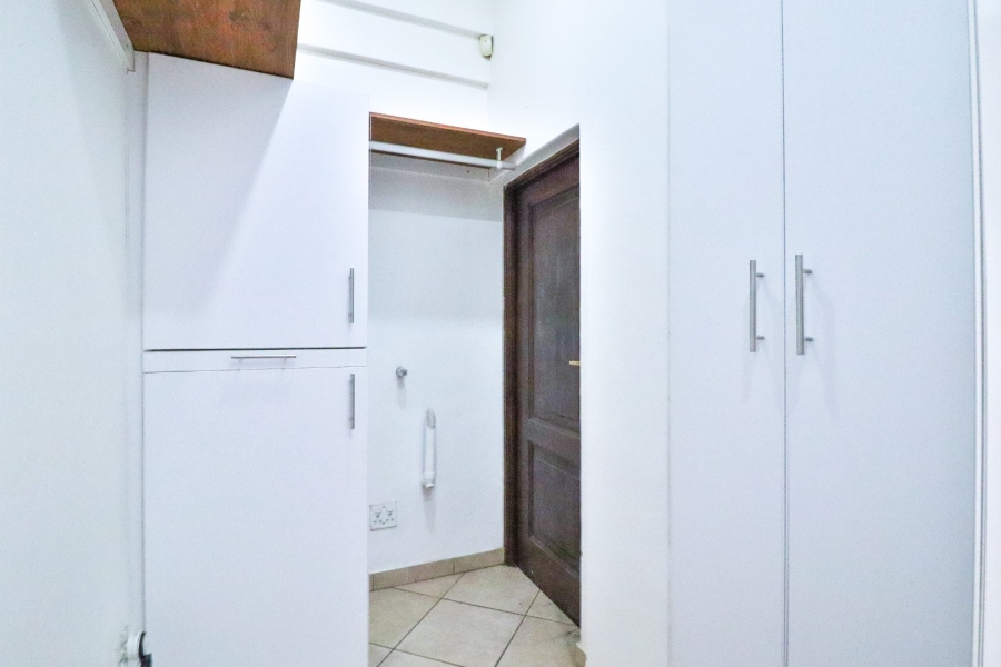 3 Bedroom Property for Sale in Faerie Glen Gauteng