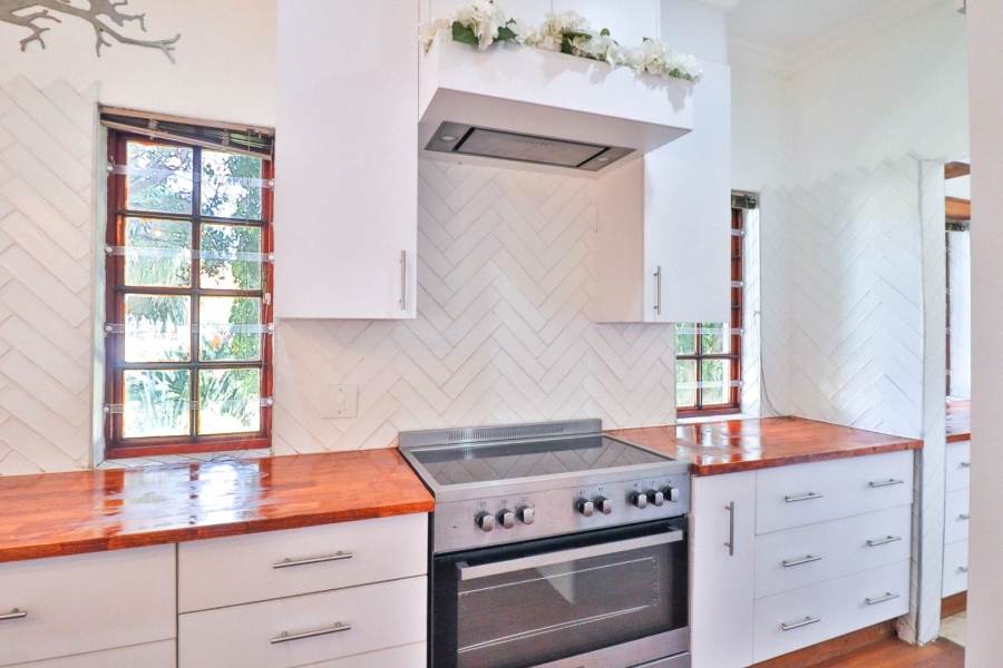 3 Bedroom Property for Sale in Faerie Glen Gauteng