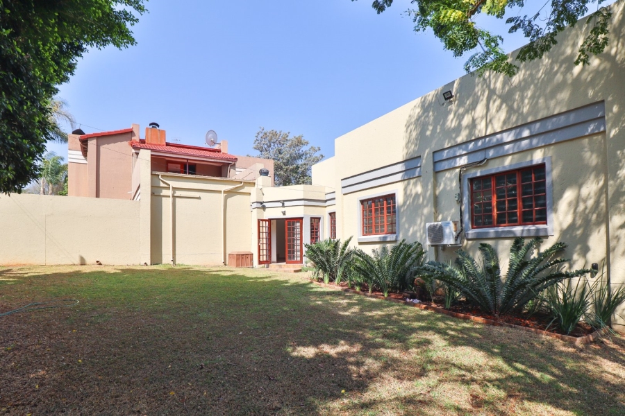3 Bedroom Property for Sale in Faerie Glen Gauteng