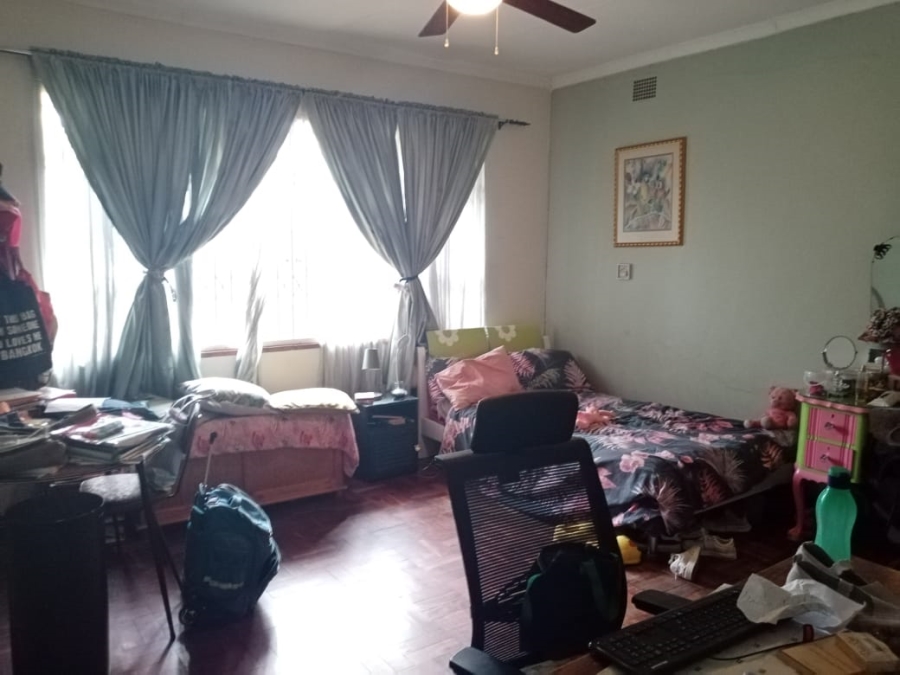 5 Bedroom Property for Sale in Silverton Gauteng