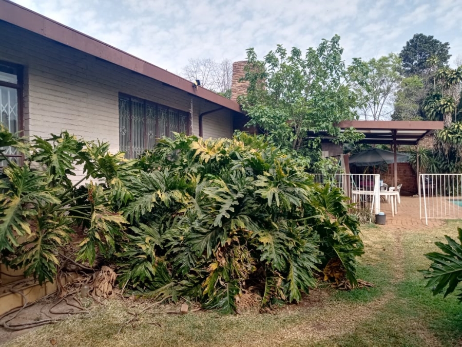 5 Bedroom Property for Sale in Silverton Gauteng