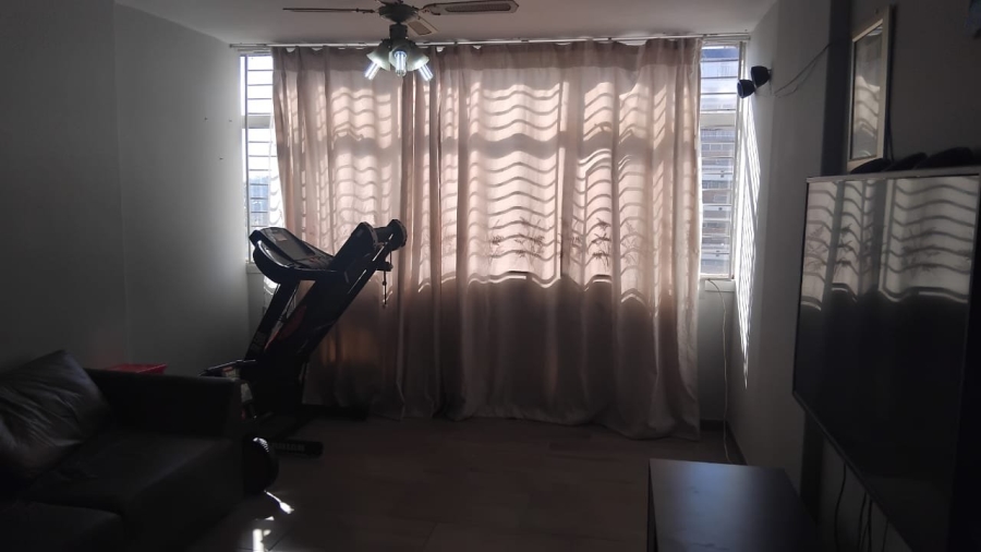 1 Bedroom Property for Sale in Pretoria Central Gauteng