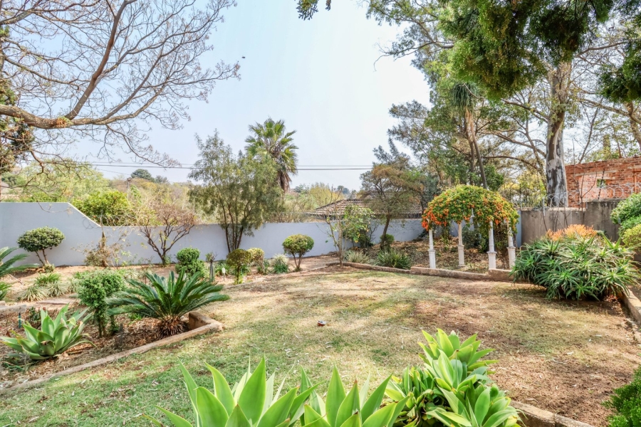 6 Bedroom Property for Sale in Bryanbrink Gauteng