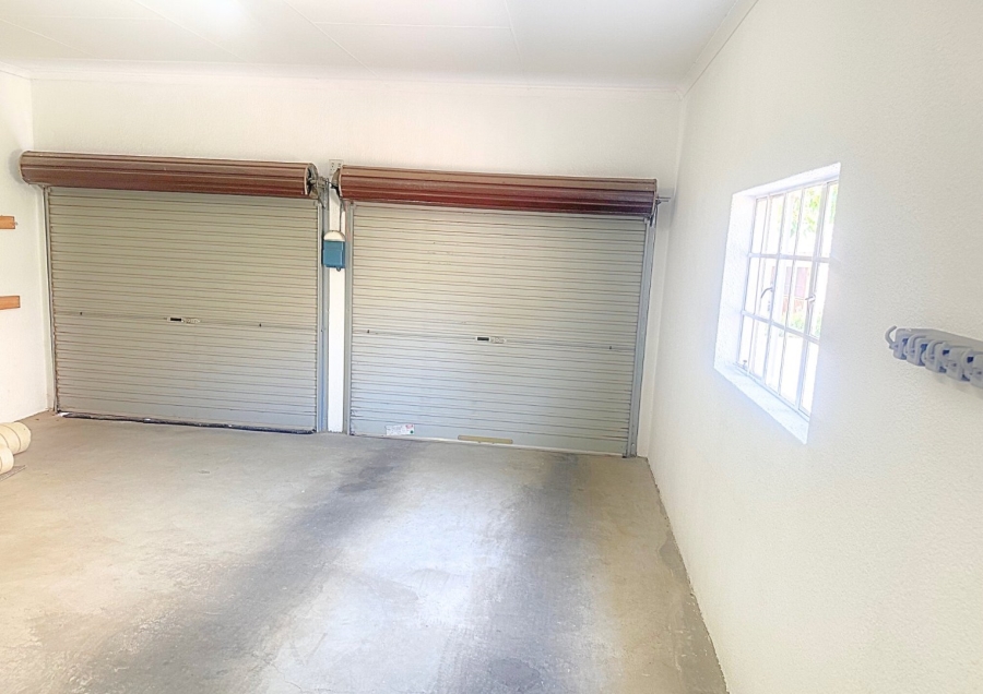 2 Bedroom Property for Sale in Honeydew Grove Gauteng