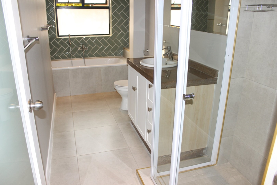 6 Bedroom Property for Sale in Midlands Estate Gauteng