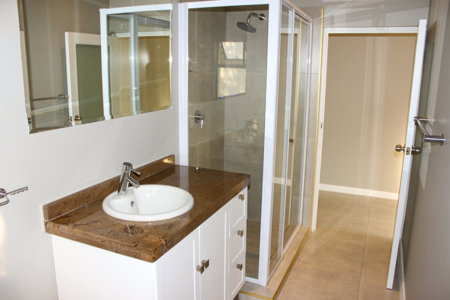 6 Bedroom Property for Sale in Midlands Estate Gauteng