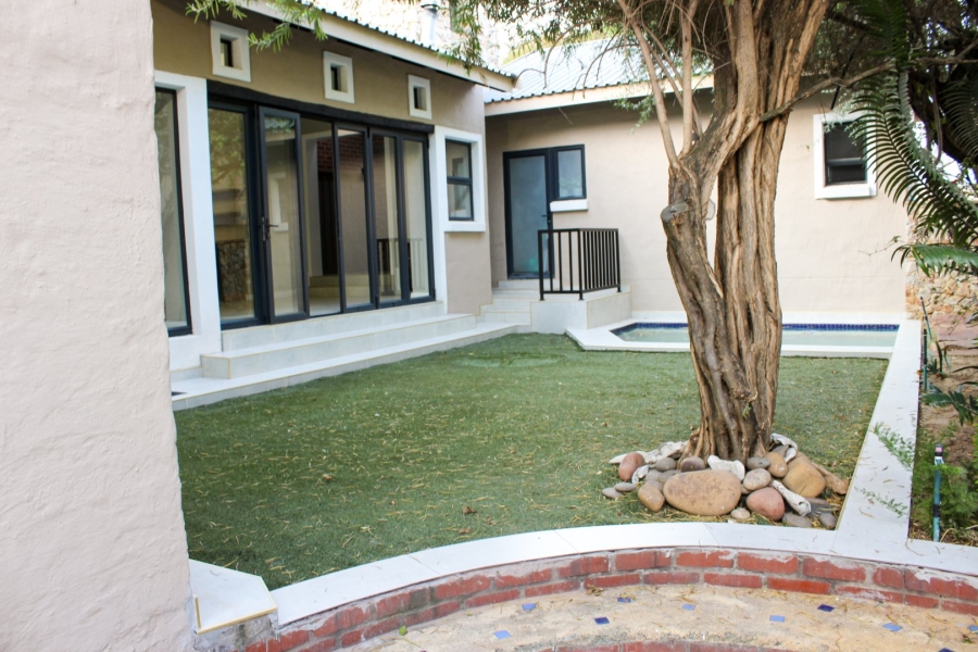 6 Bedroom Property for Sale in Midlands Estate Gauteng