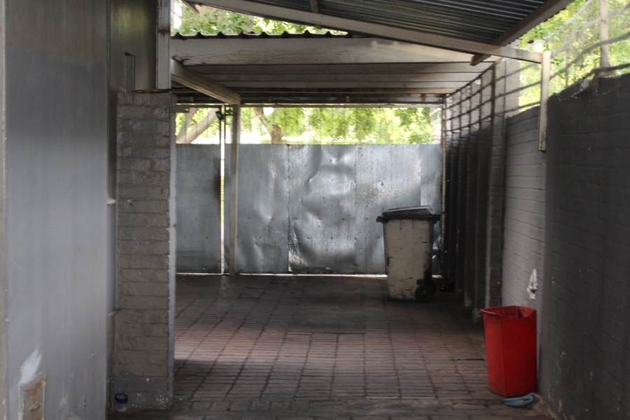 5 Bedroom Property for Sale in Hatfield Gauteng